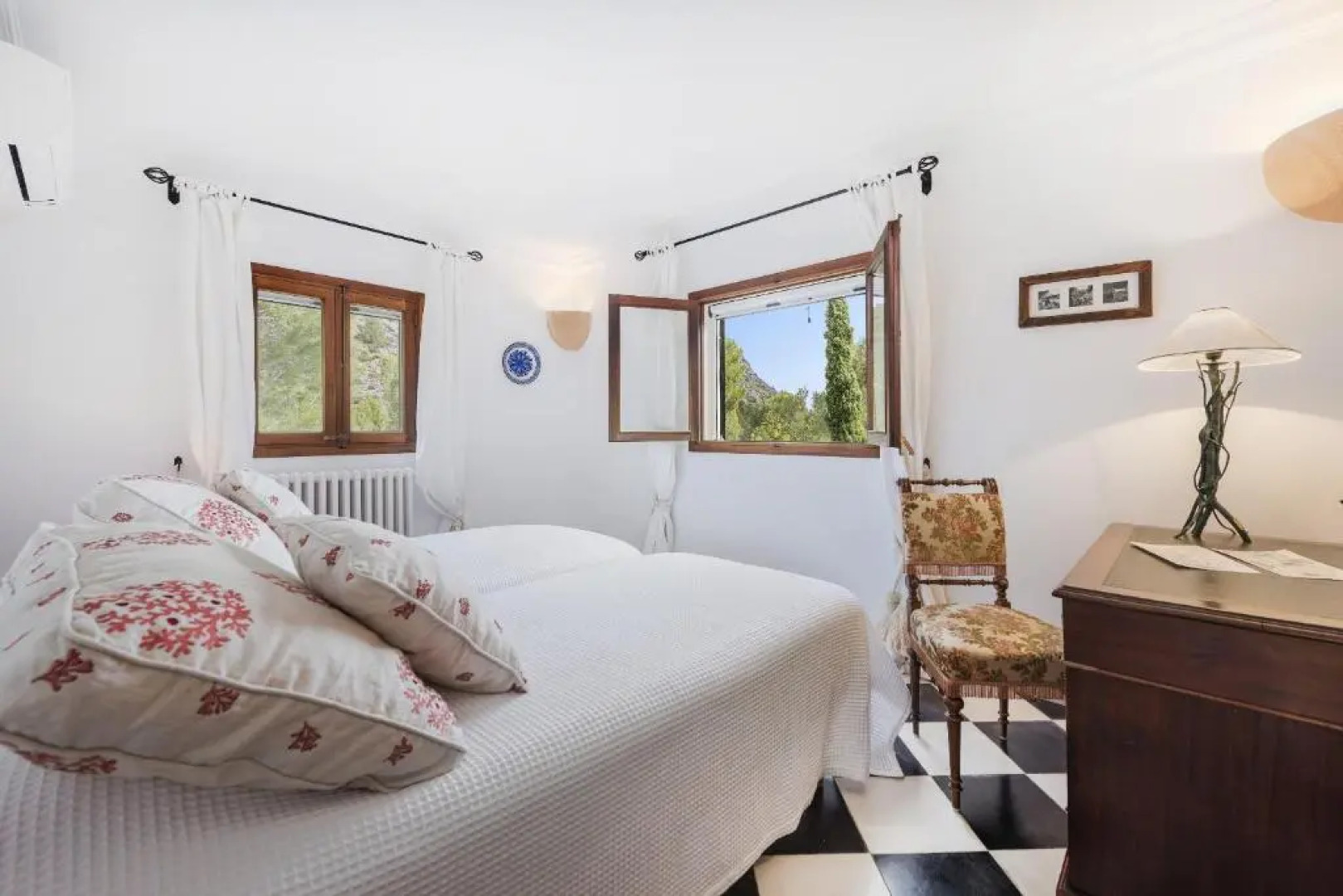 Can Punxa Dalt - Traditional Villa with Heatable Pool