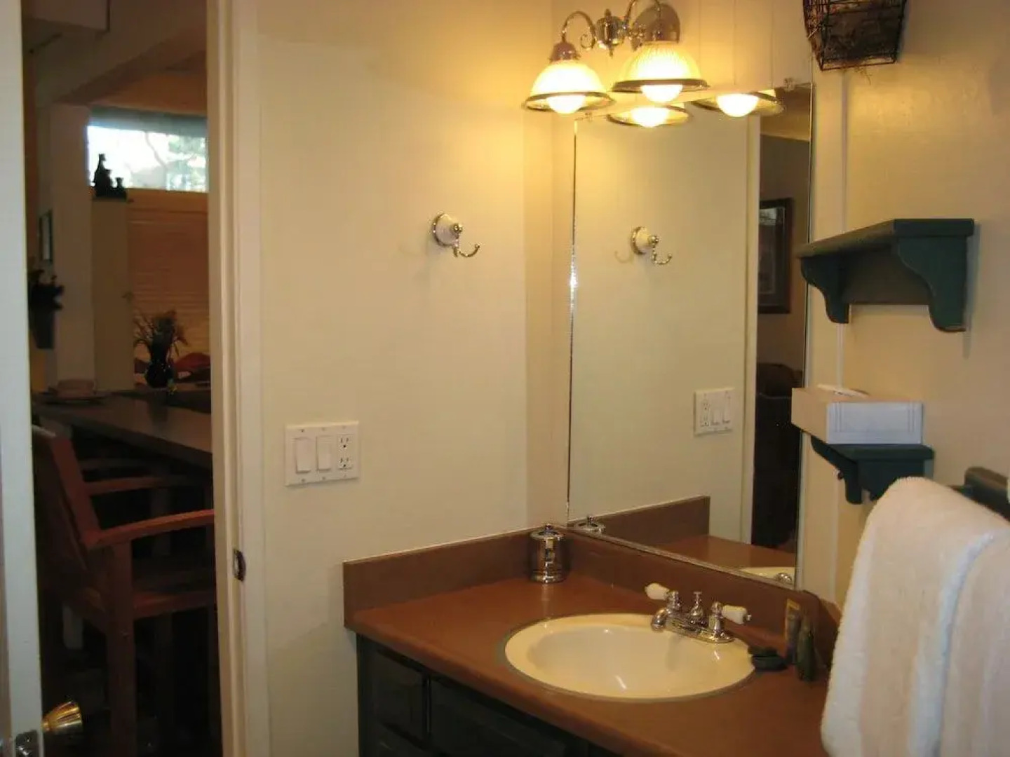 Sherwin Villas by Mammoth Res Bureau