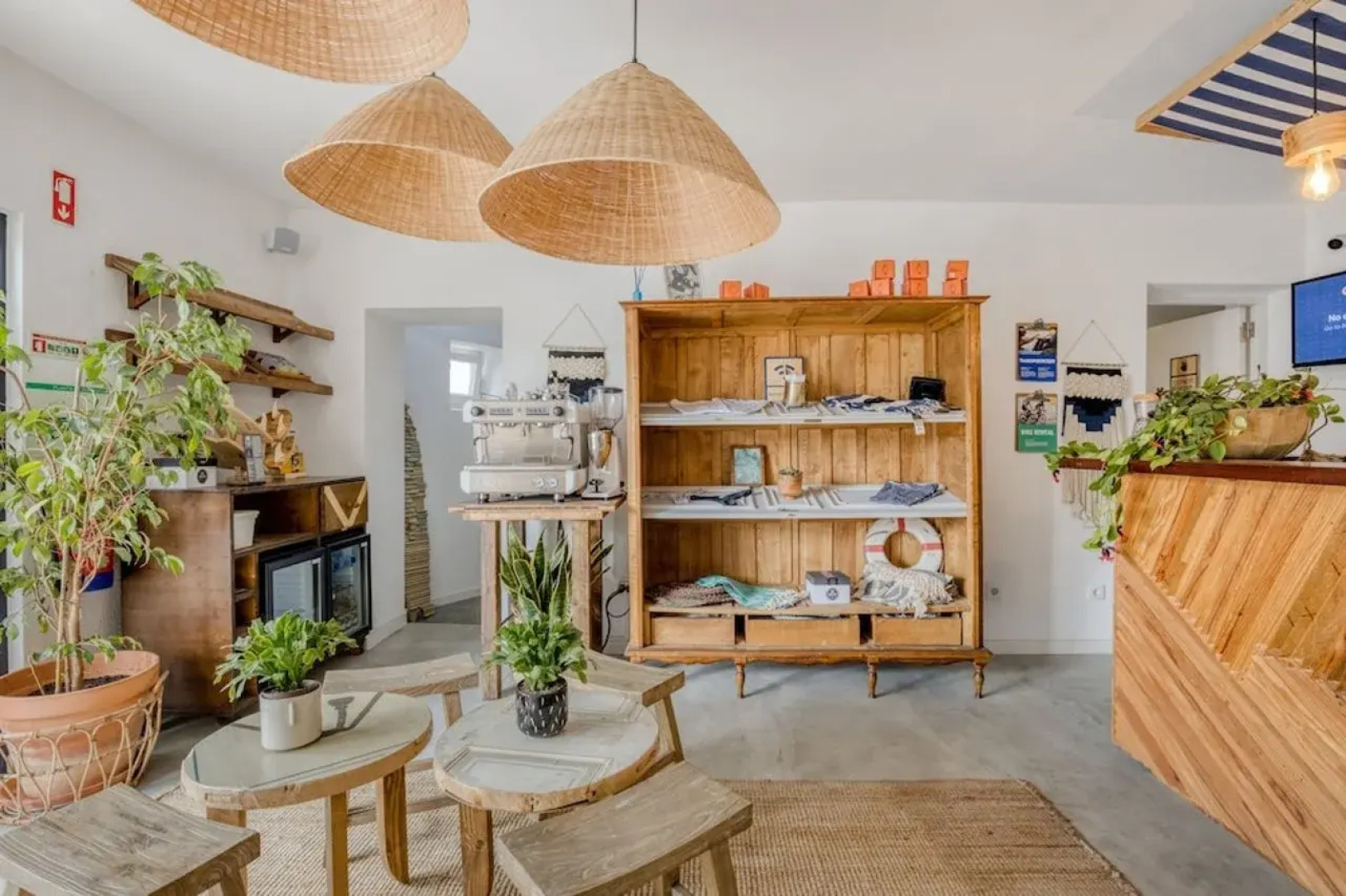 Selina Boavista Ericeira - Hostel