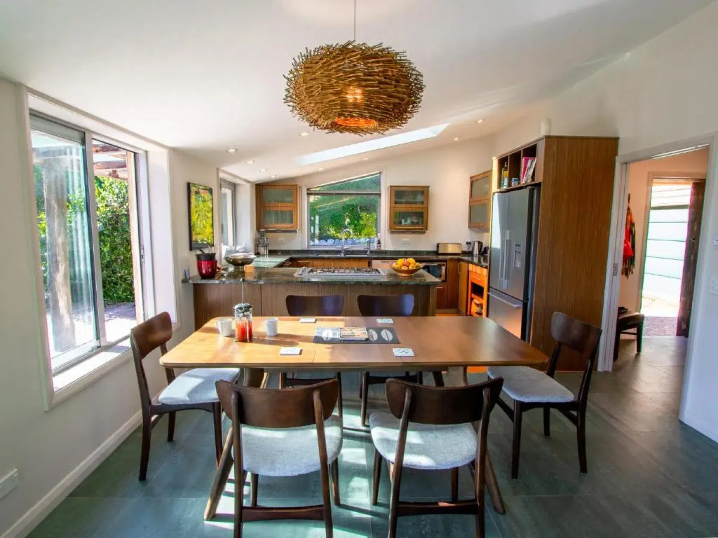 Golden Paradise - Rangihaeata Holiday Home