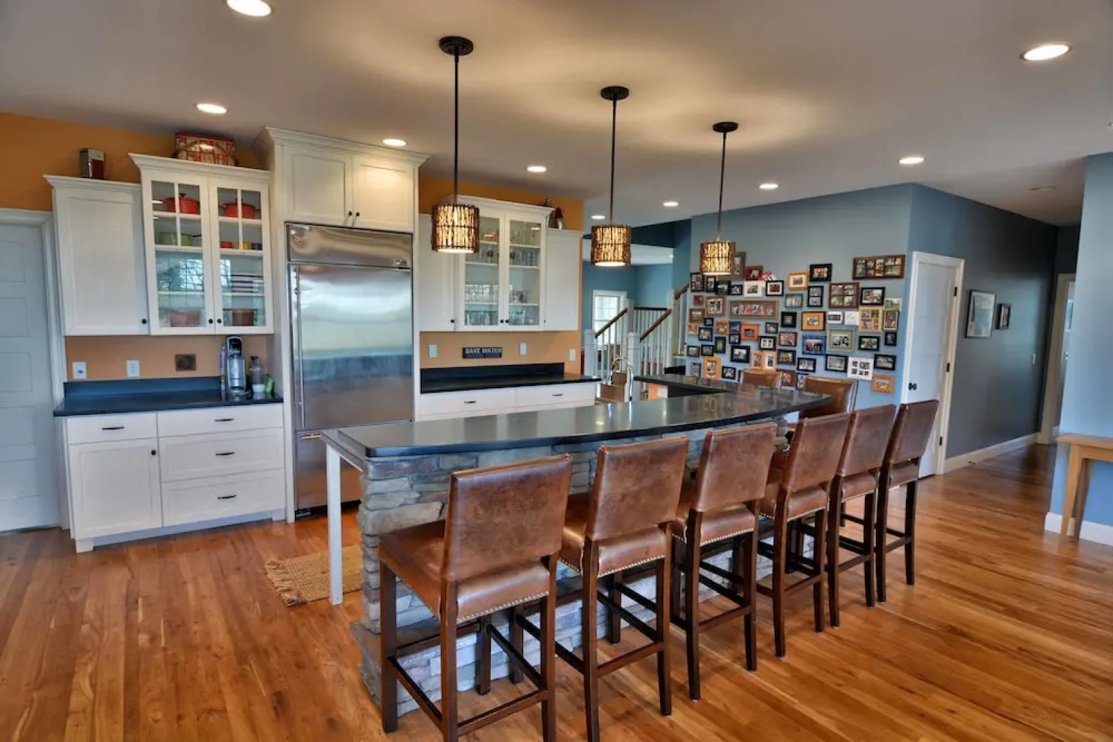 Beach House on Sand 6 Bedrooms 5.5 Bathrooms Condo