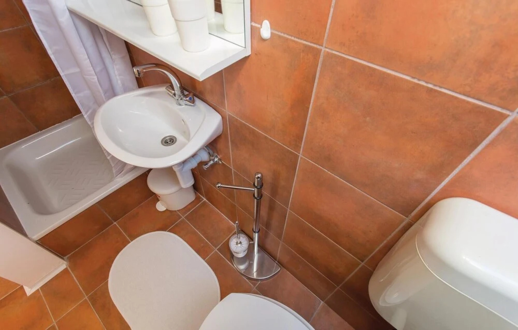 Awesome Home in Klimno With Wifi and 3 Bedrooms