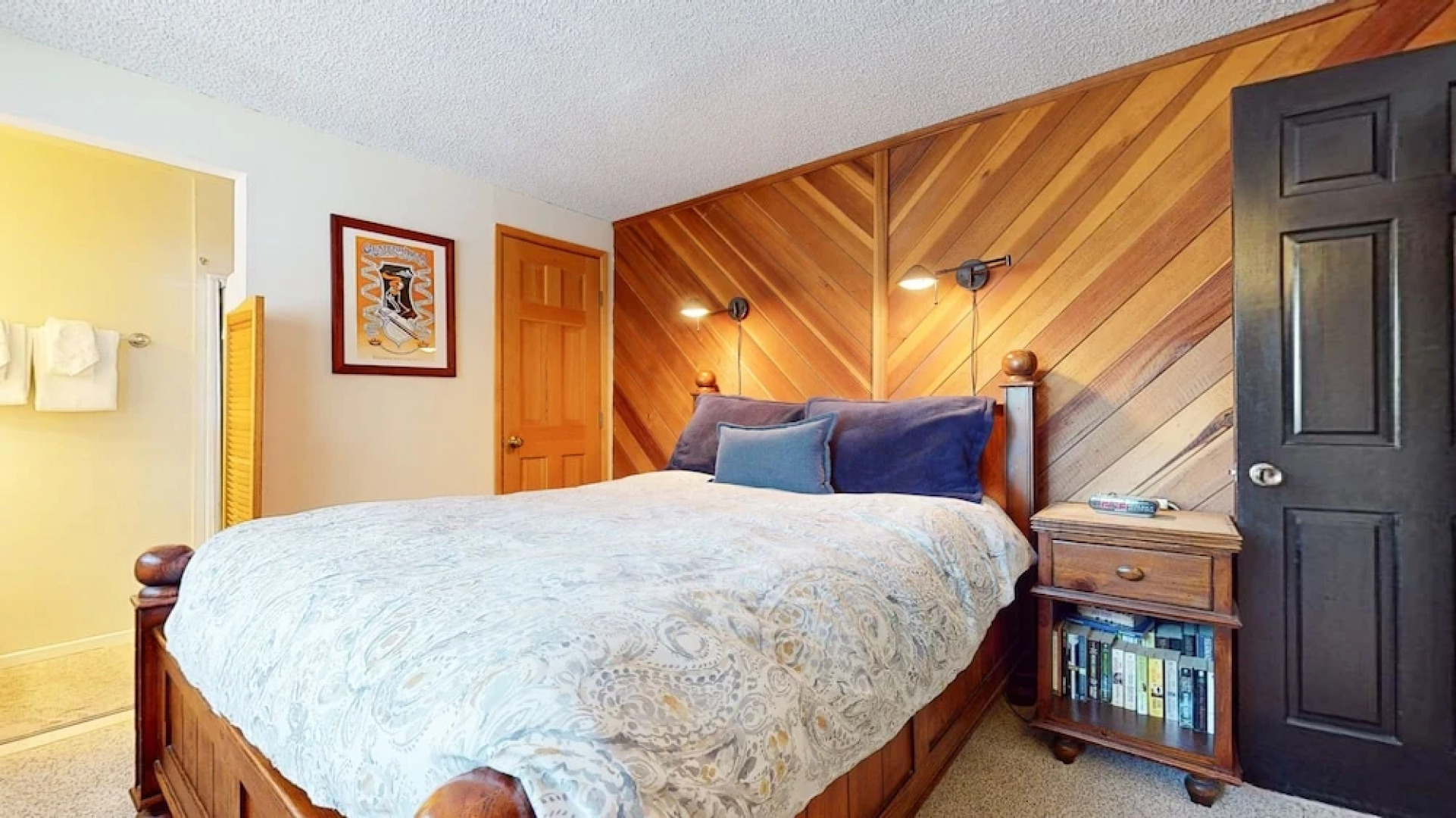 Sierra Manors 75 Cozy and Comfy Condo, On the Shuttle Route by Redawning