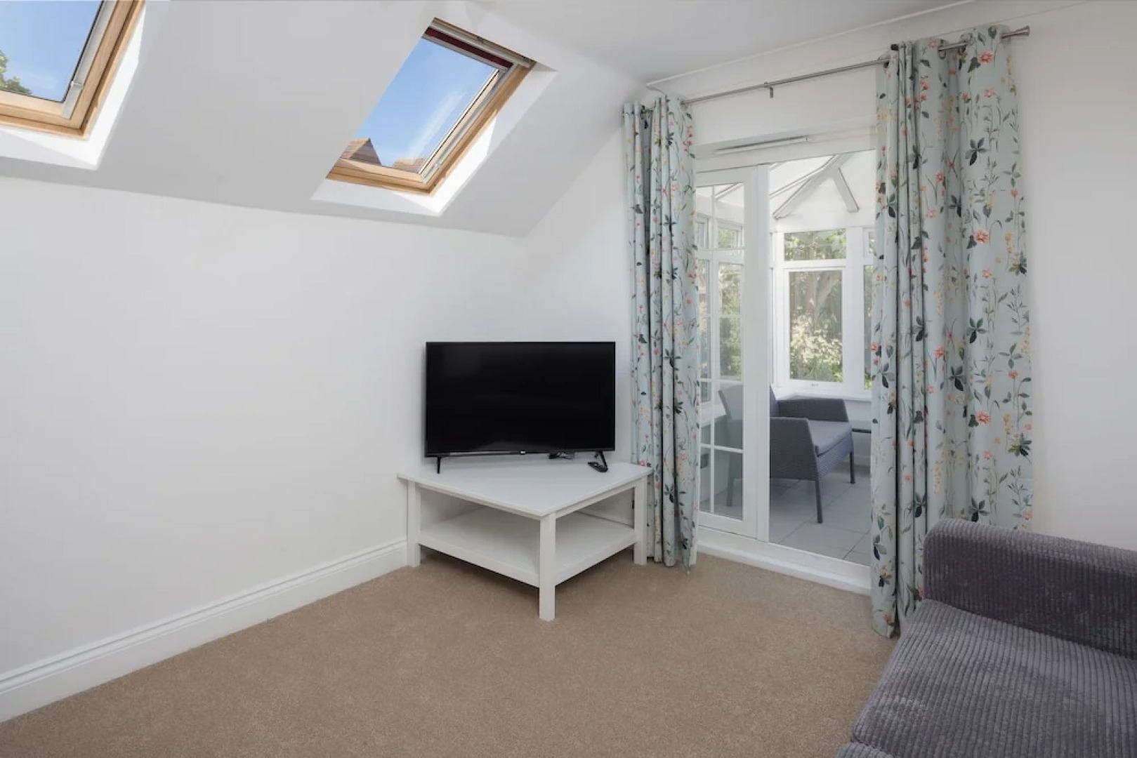 Milford On Sea Detached Bungalow