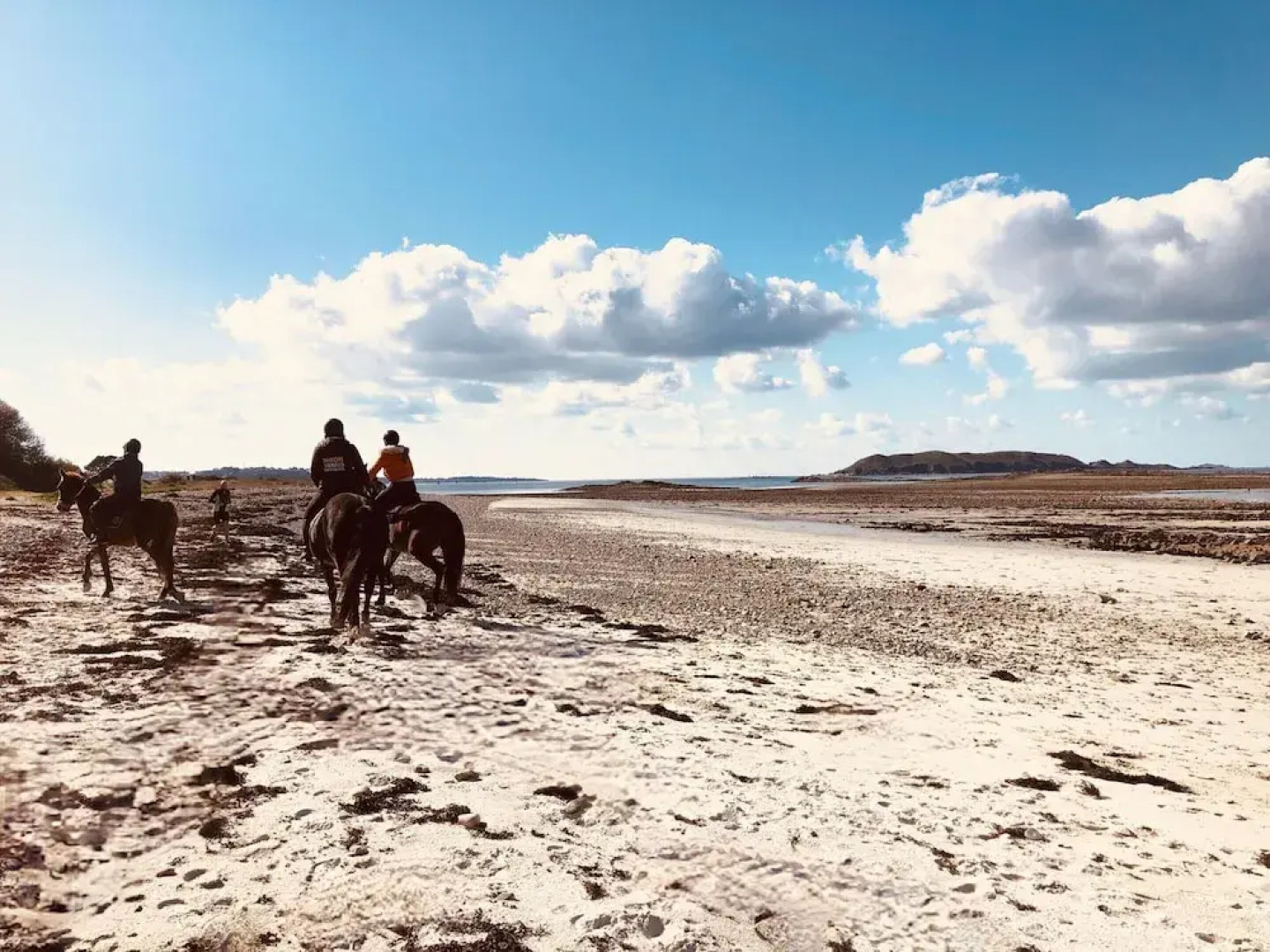 Holiday Home in Kerbors Near Cote de Granit Rose