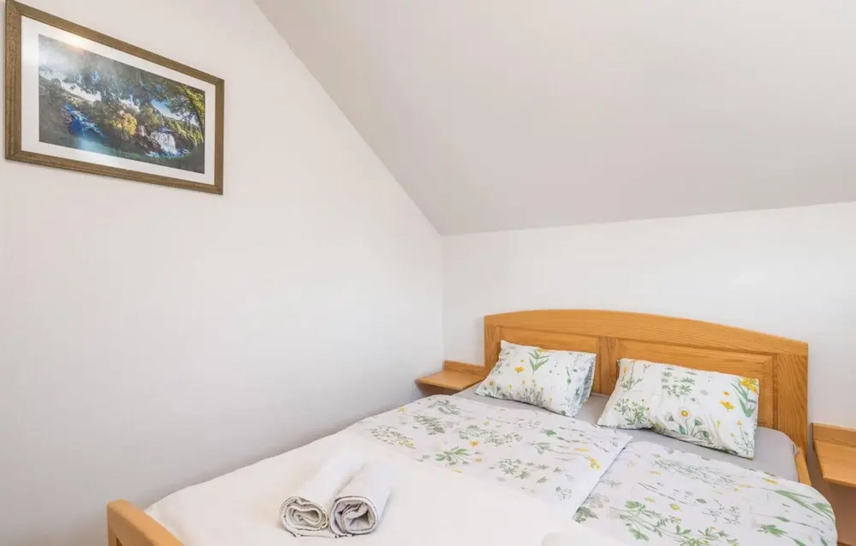 Stunning Home in Slunj With 3 Bedrooms, Wifi and Outdoor Swimming Pool