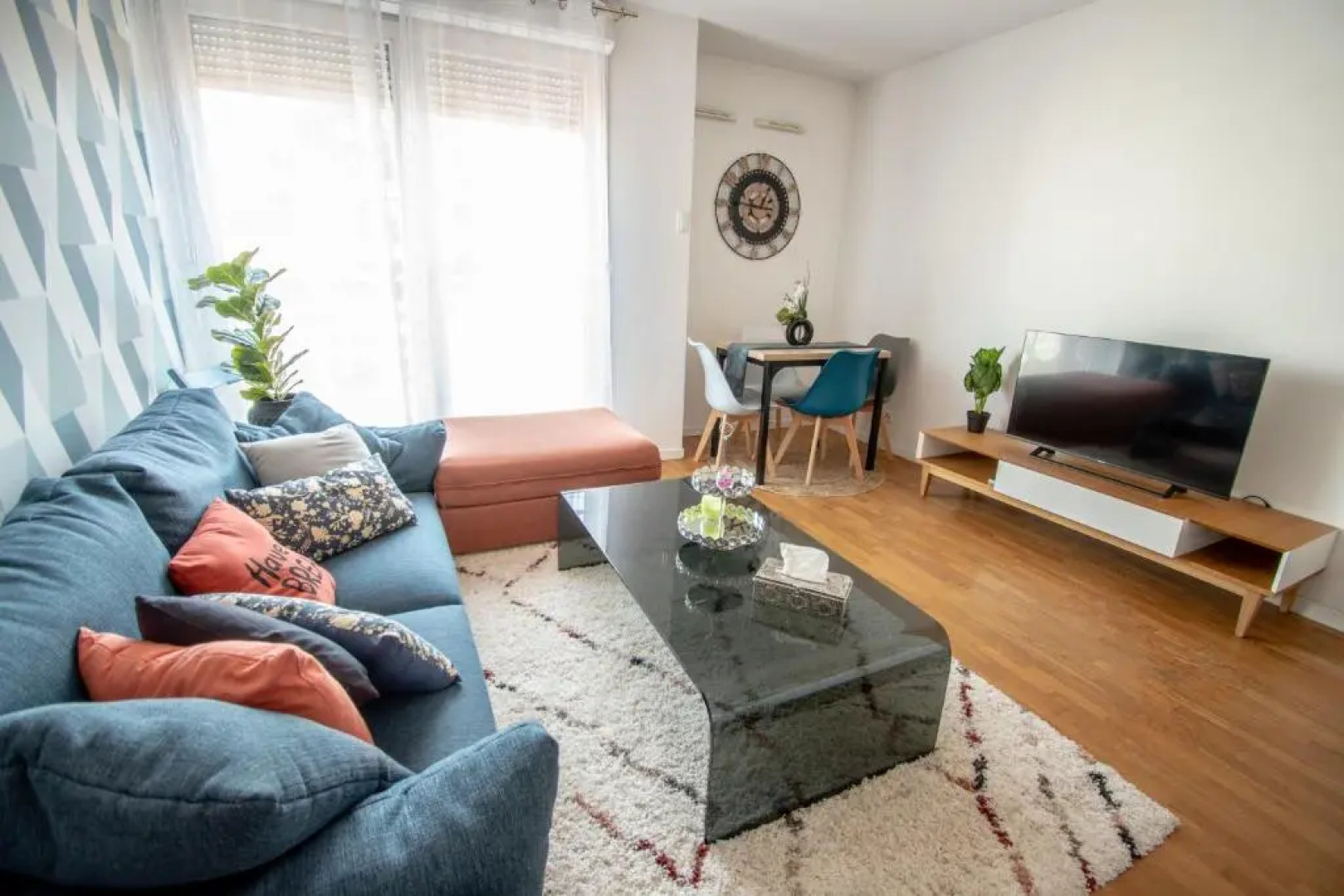 Appartement chic avec parking gratuit à Paris