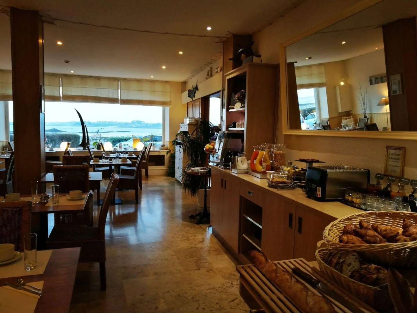 Hôtel Aux Tamaris - Vue Mer