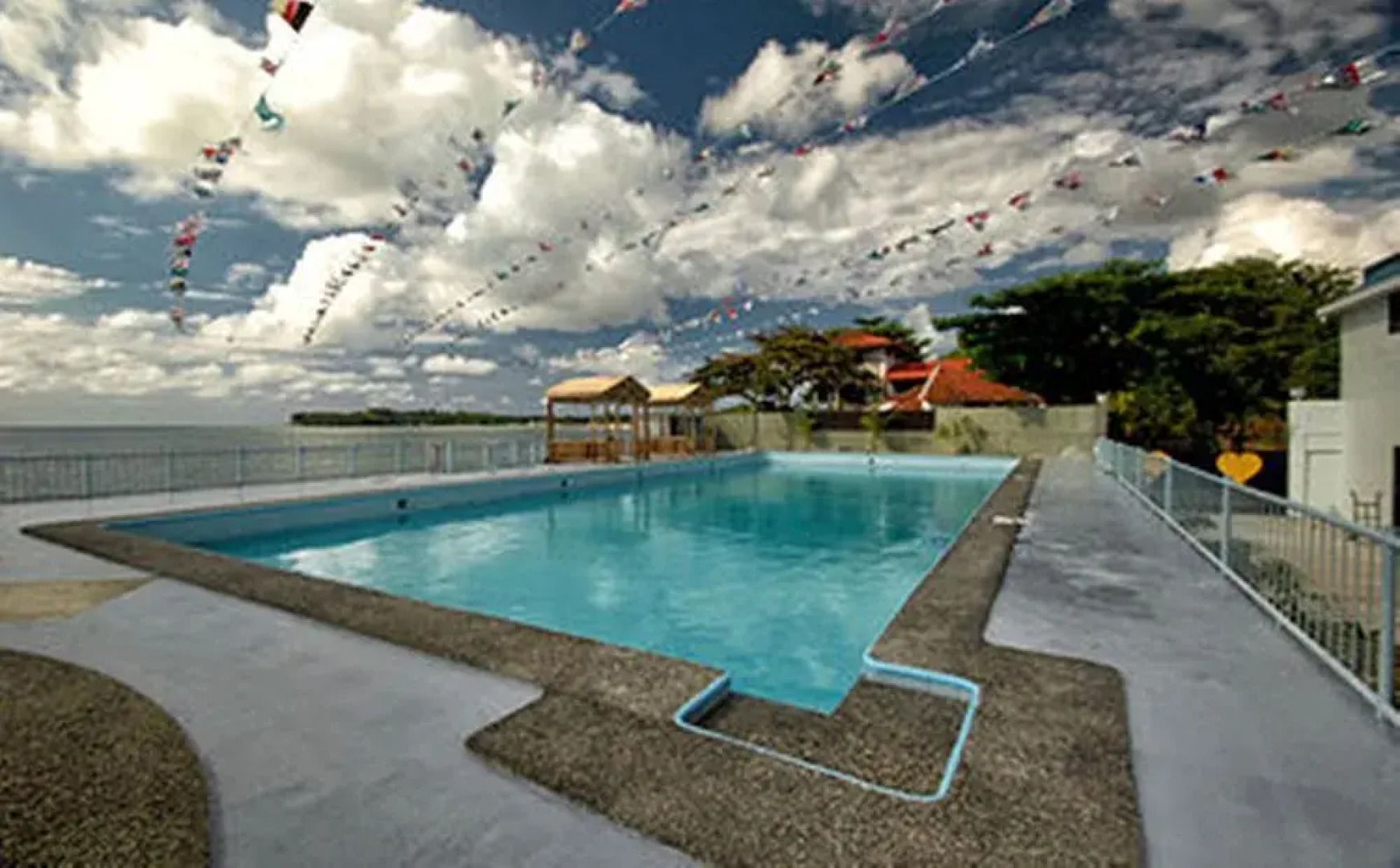 S.R Paradise Beach Resort Hotel