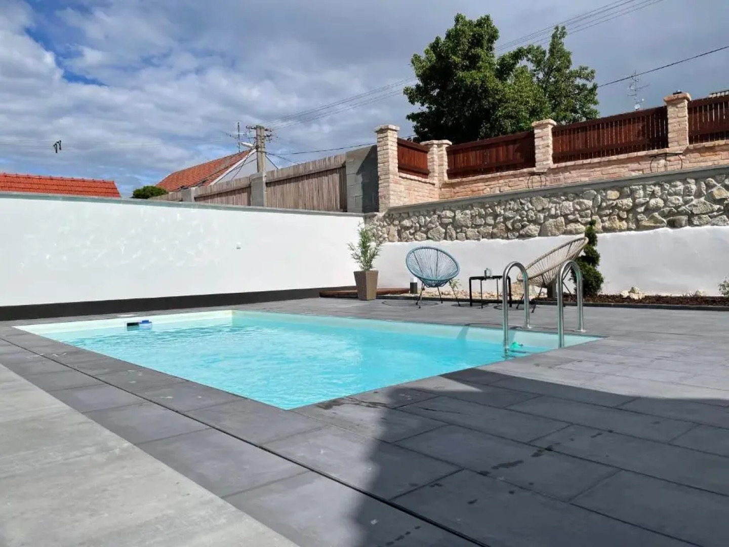 Summerhouse penzion Bavory