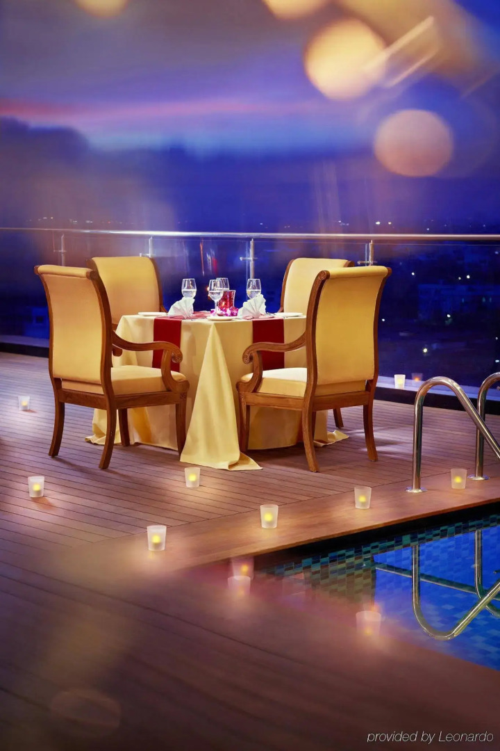 Vivanta Kolkata EM Bypass