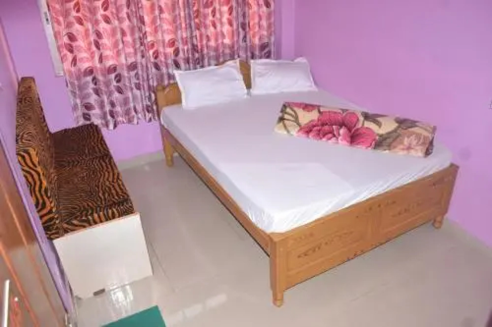 Hotel Sukh Sagar Inn