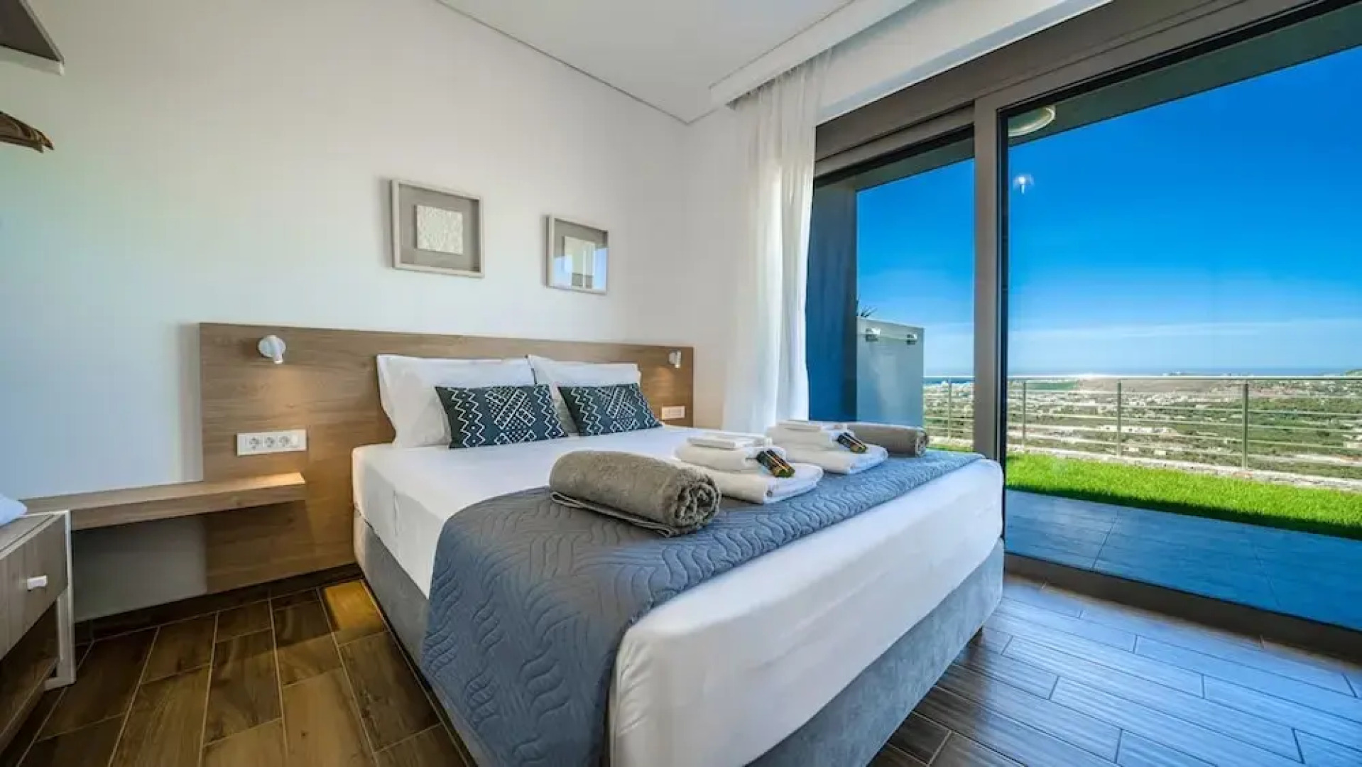 Villa Con Vista- Heated Pool 4 bdr Sleeps 8