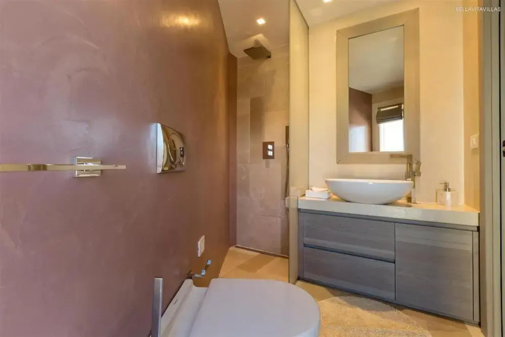 246 Villa Extralusso con Piscina a Manduria
