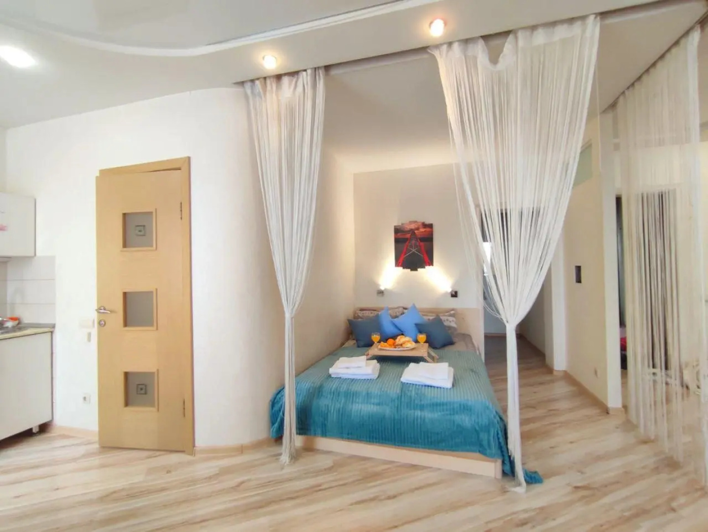 Yousinn (Юсинн) на улице 2-ой Обской 73