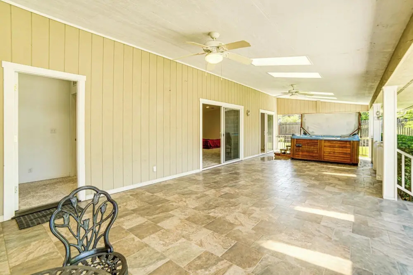 Steps to Clear Lake: Hot Tub Haven in Norcal!