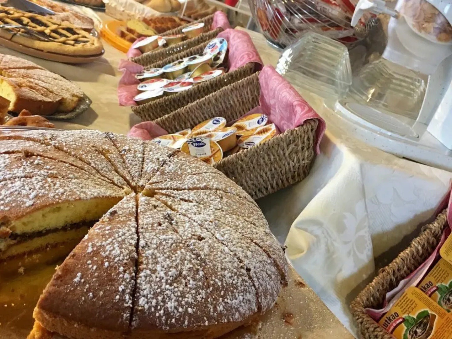 Hotel Ristorante Casa Rossa