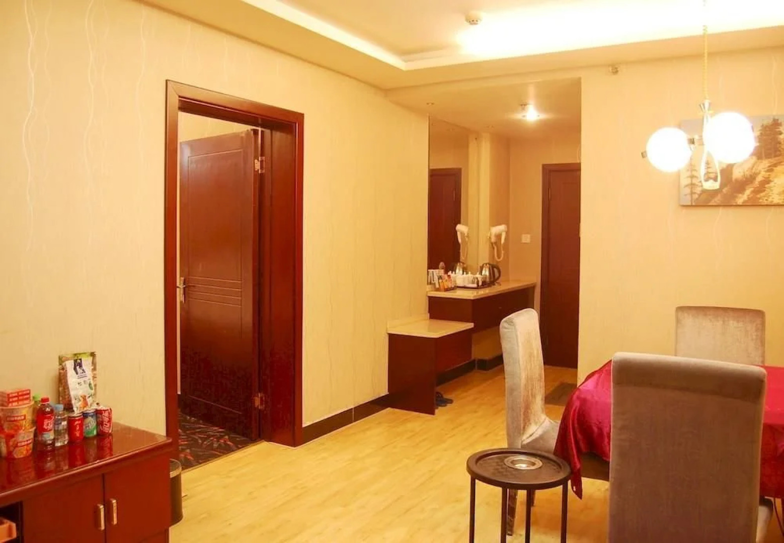 Lu'an Rui'an Haotai Business Hotel