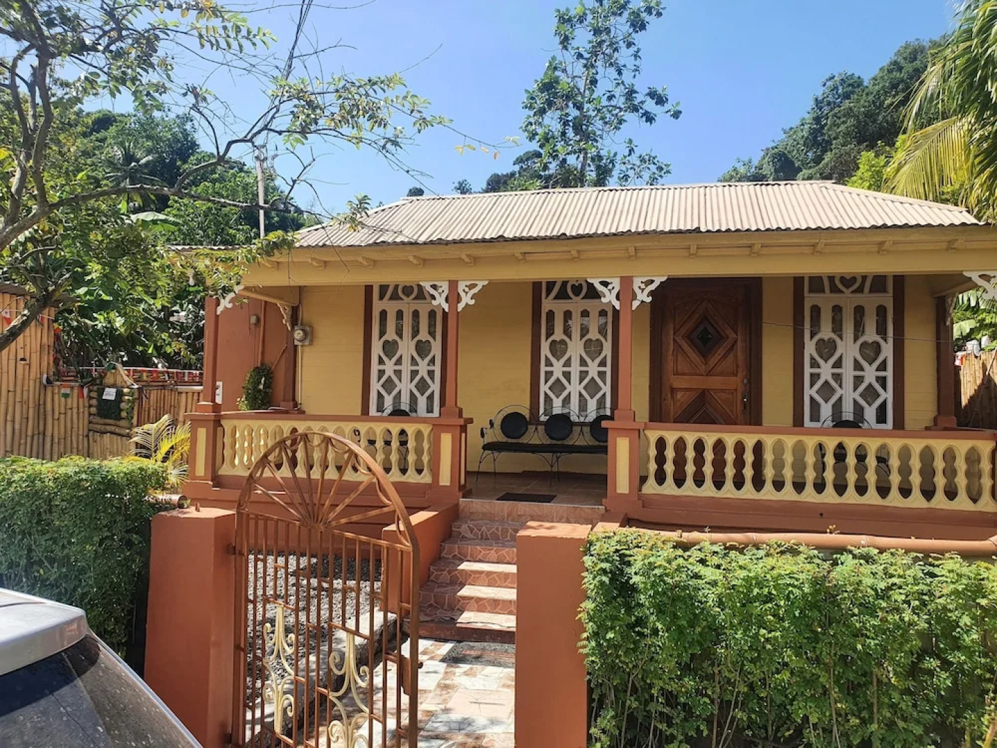 Mesmerize Guest House