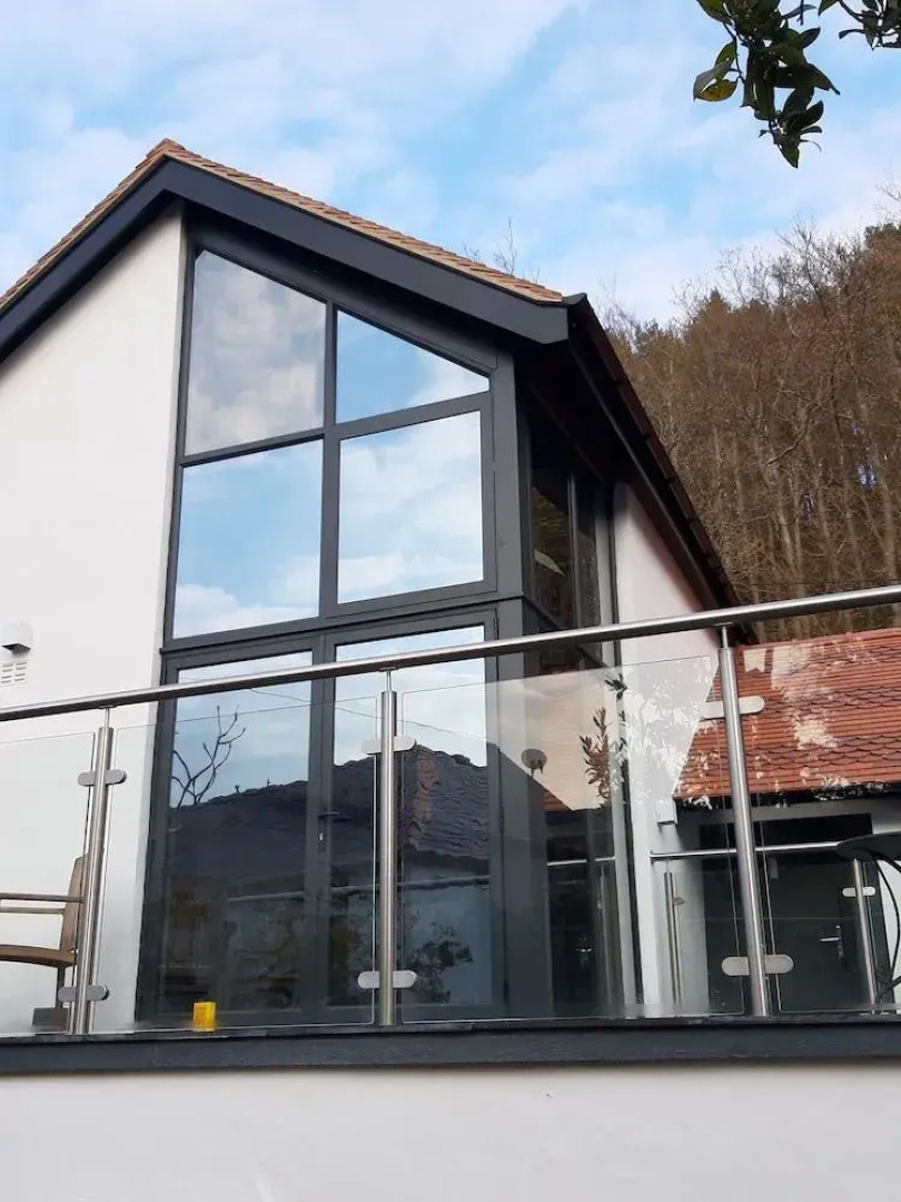 Tir-y-Coed Country House