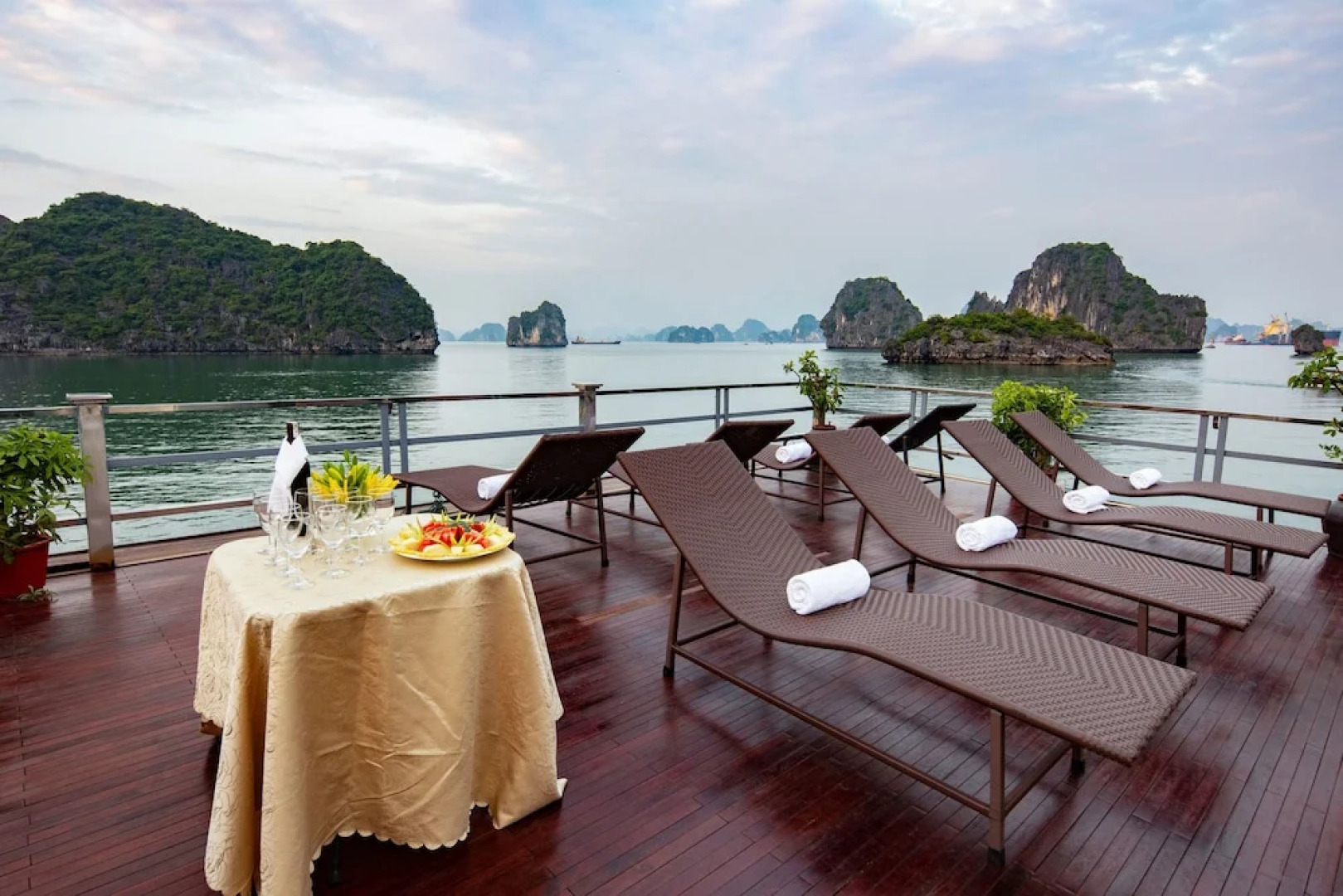 Seasun Boutique Cruise