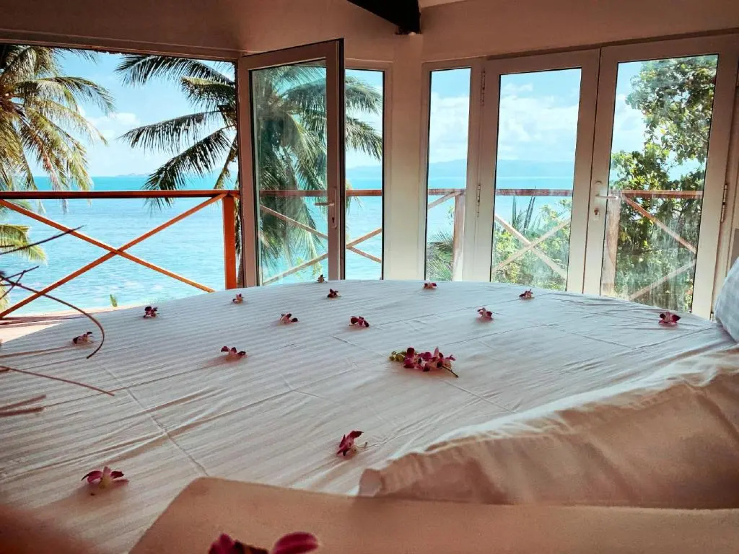 SOWK Resort - Somewhere Only We Know