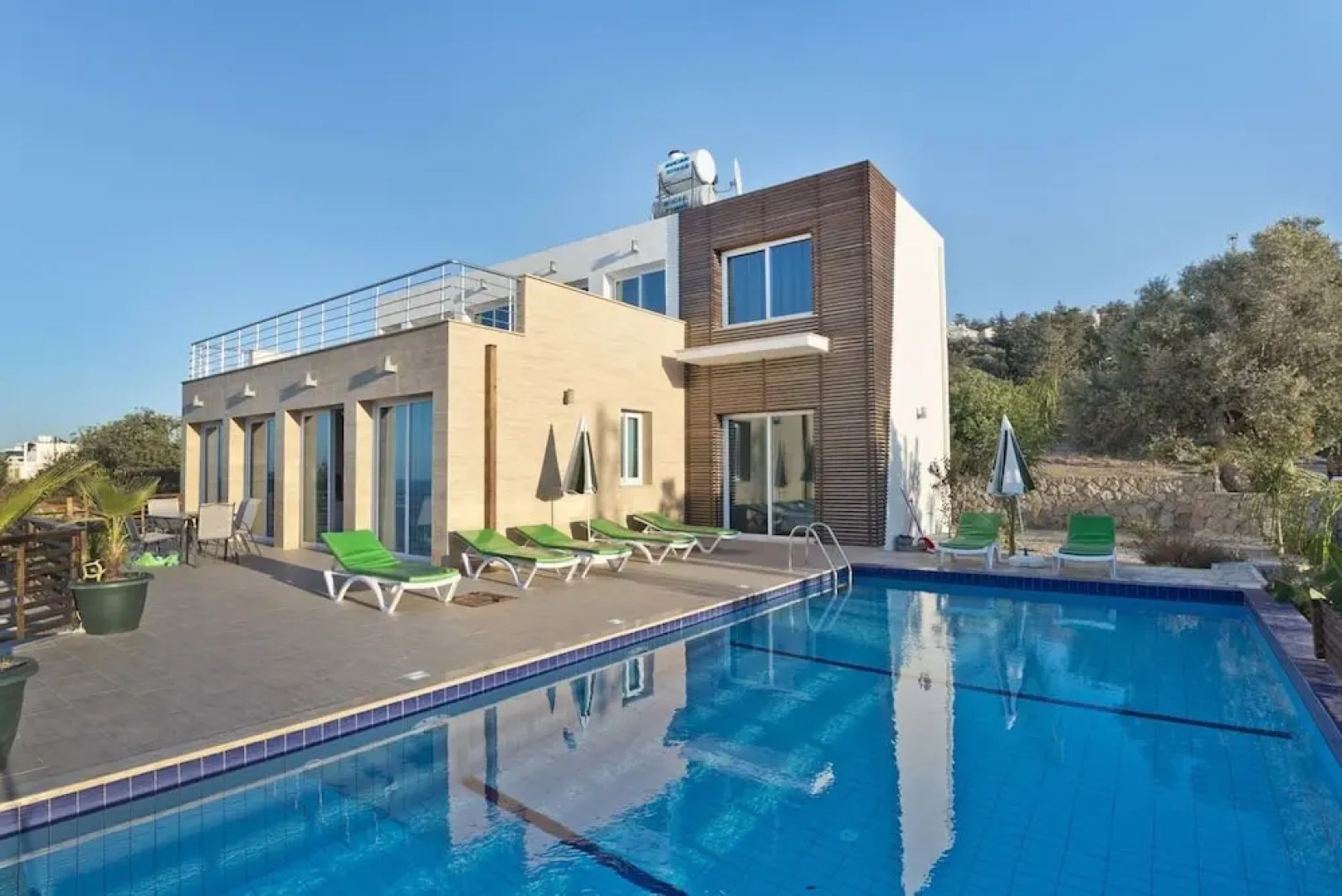 Villa Eden by Amy Villas