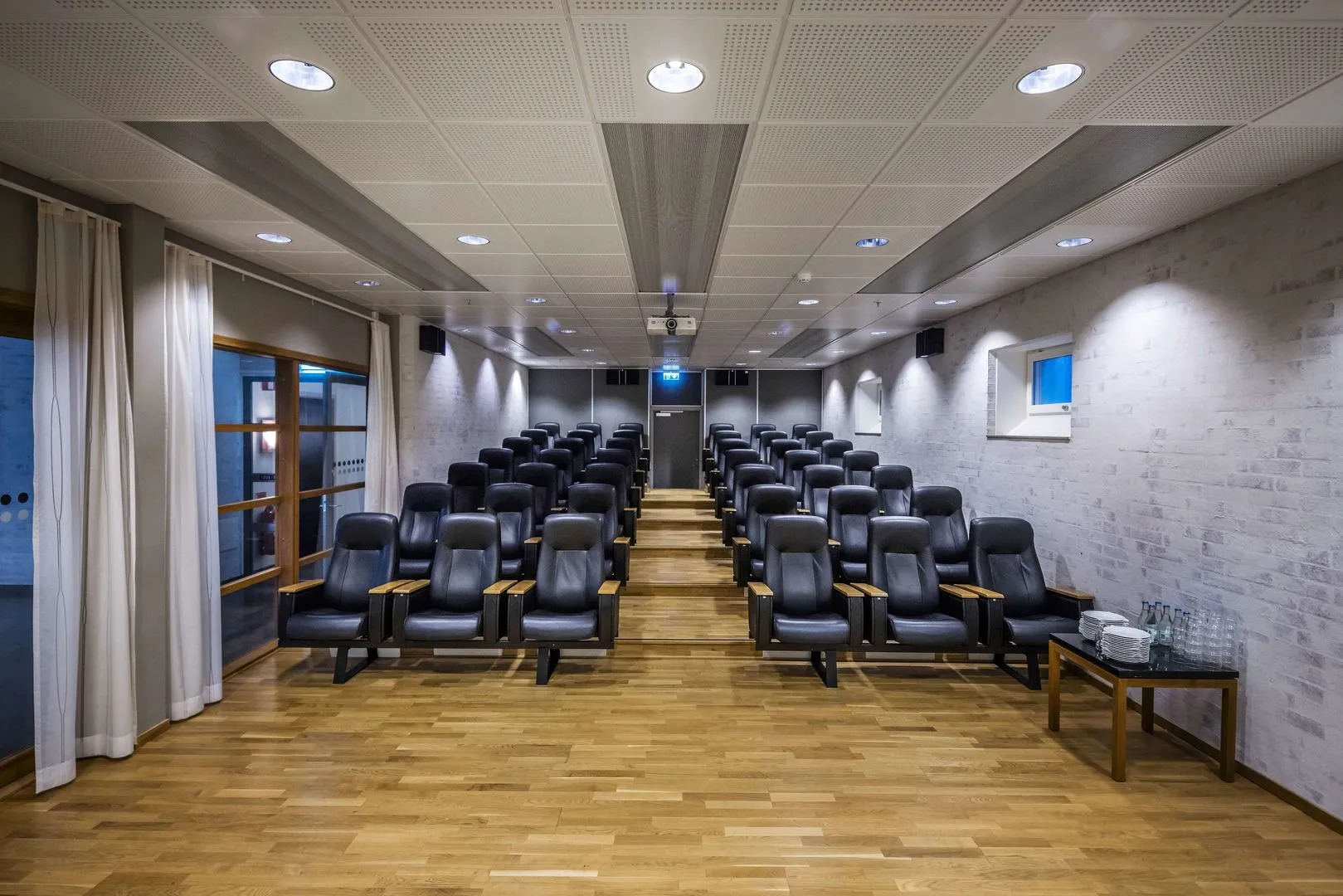 First Hotel Planetstaden - Dinner included