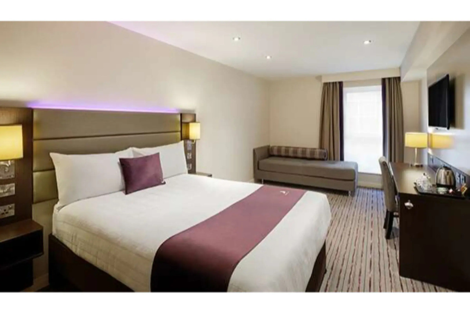 Premier Inn Peterborough (A1(M)J16)