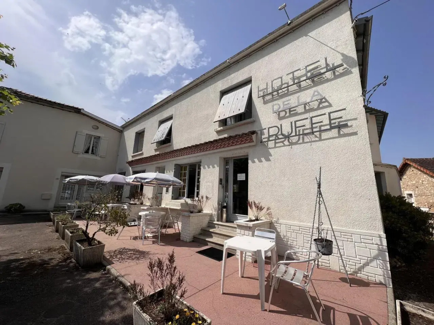 Logis Auberge De La Truffe - Hotel De La Mairie
