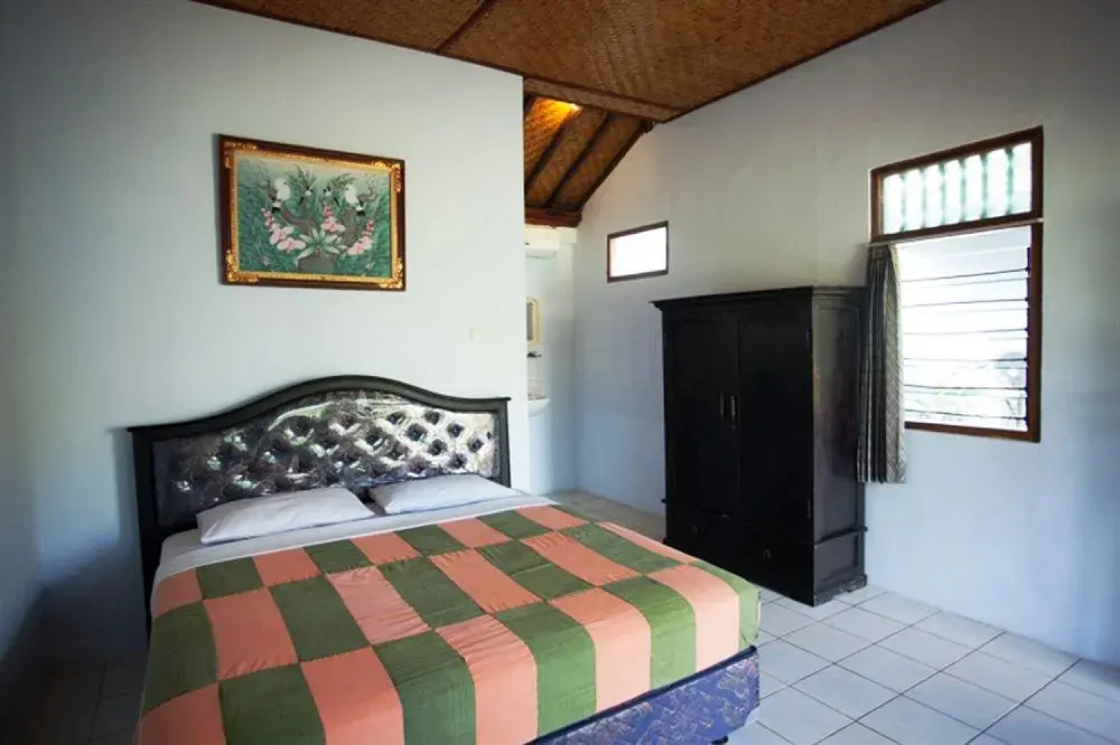Segara Bukit Seaside Cottages