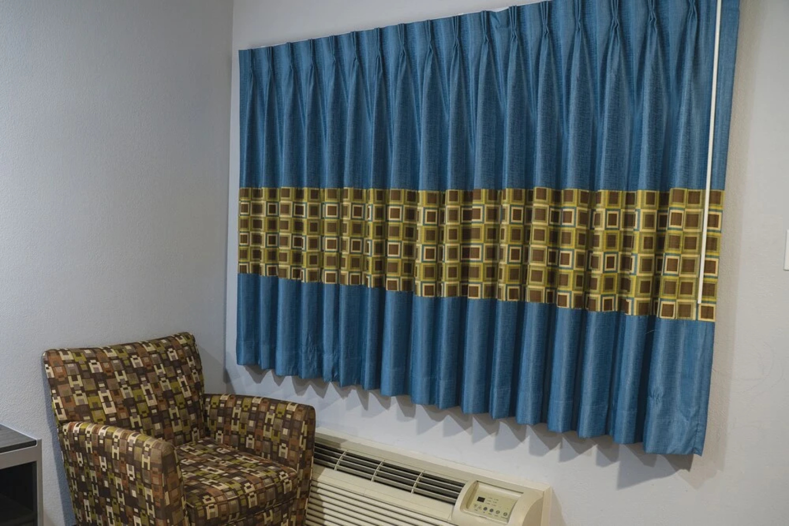 Travelers Inn And Suites