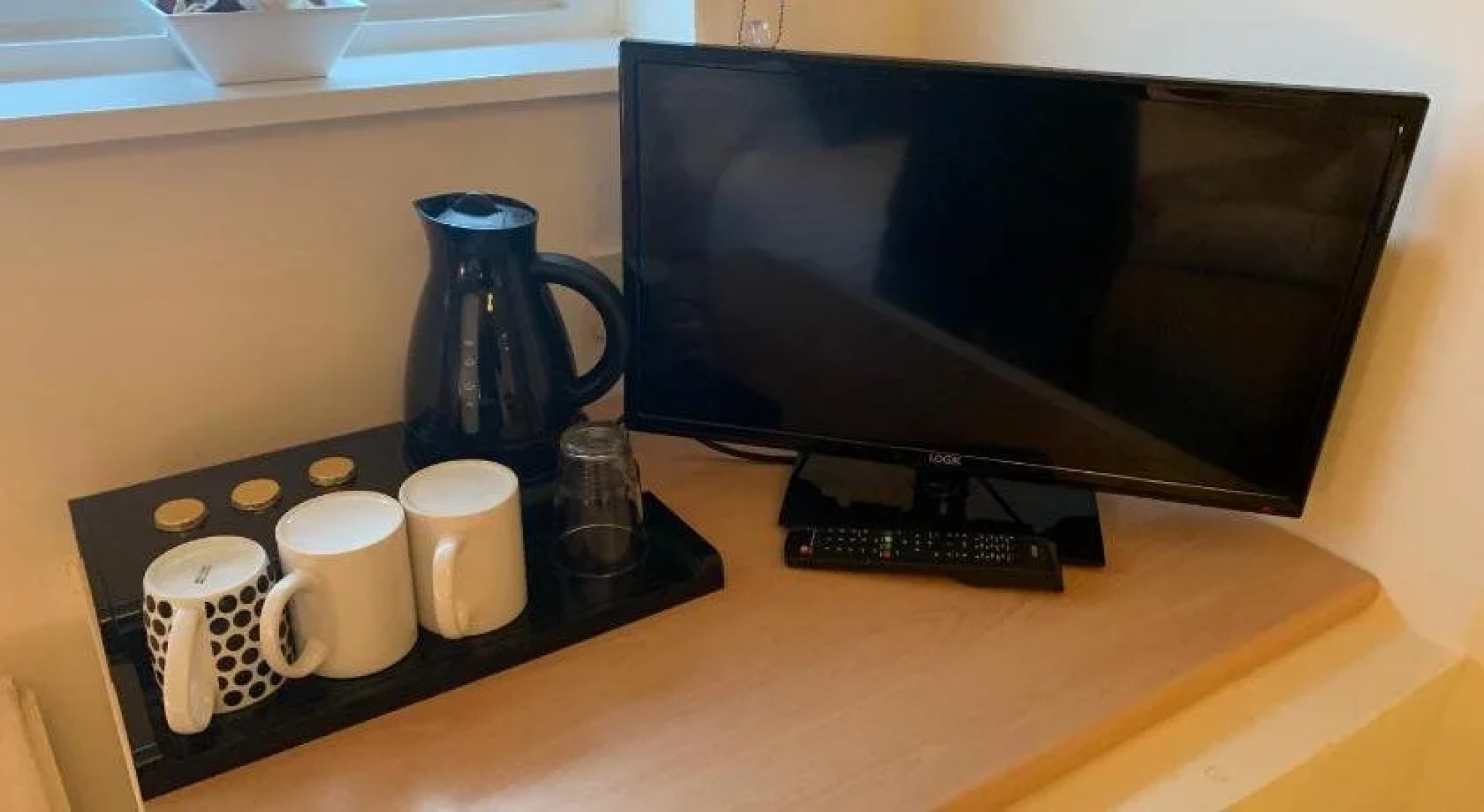 Chequers Country Inn