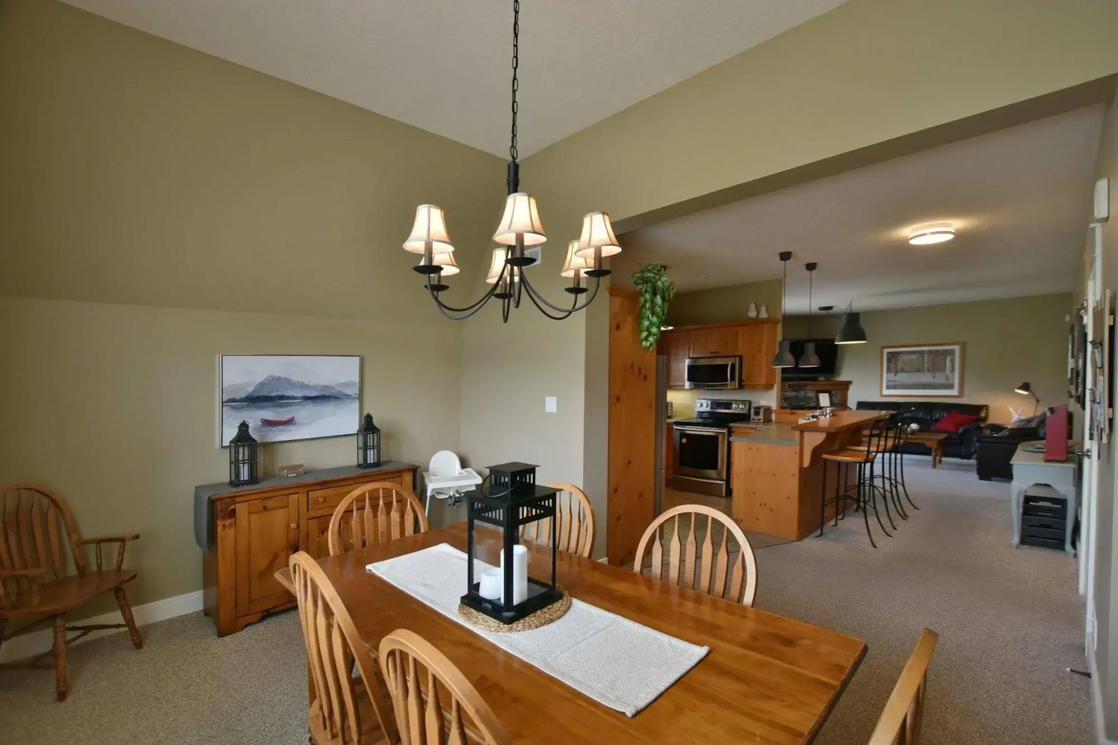 The Lodges at Blue Mountain - Historic Snowbridge Condos