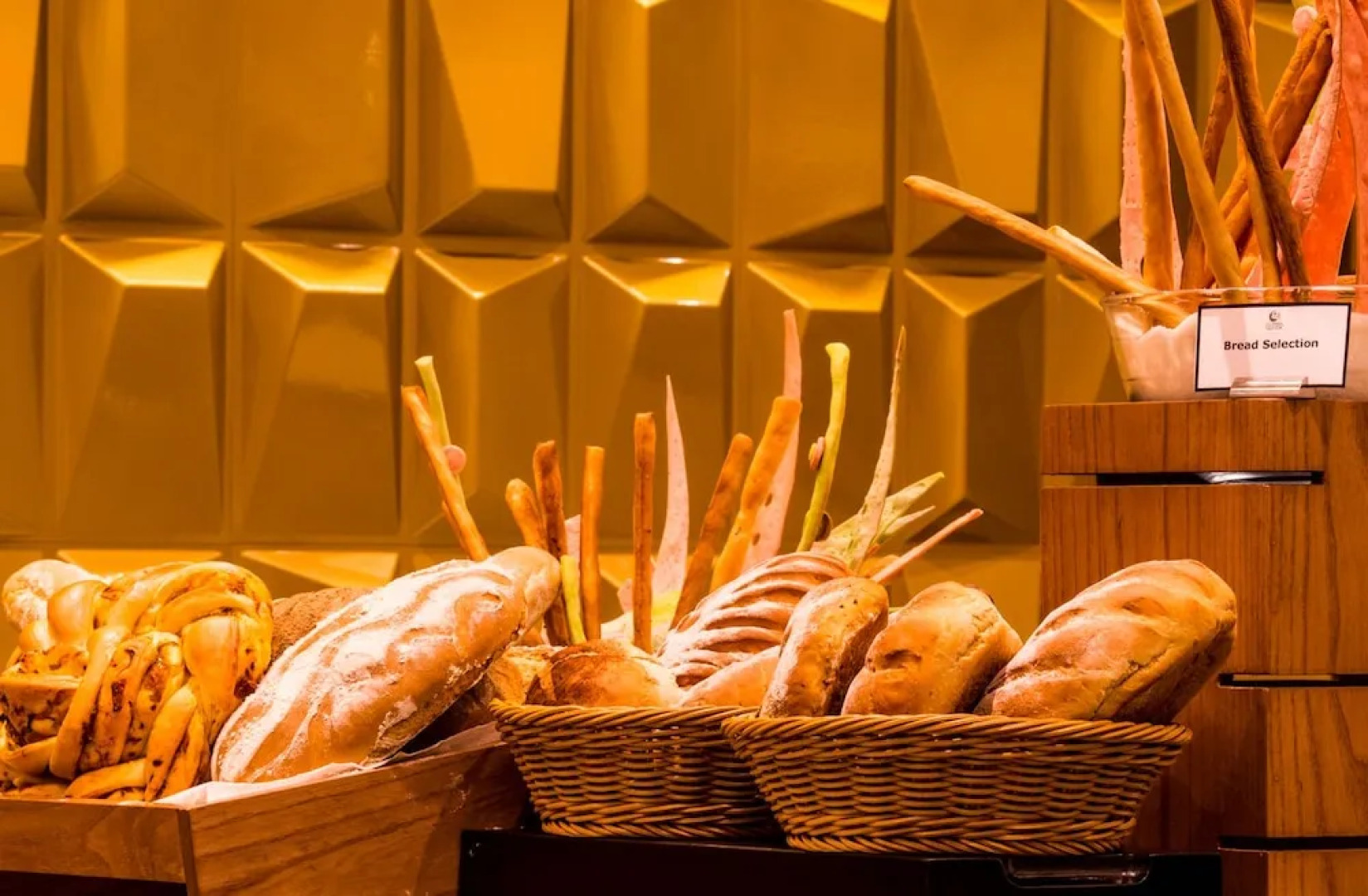 Carnelian Glory Bower Hotels