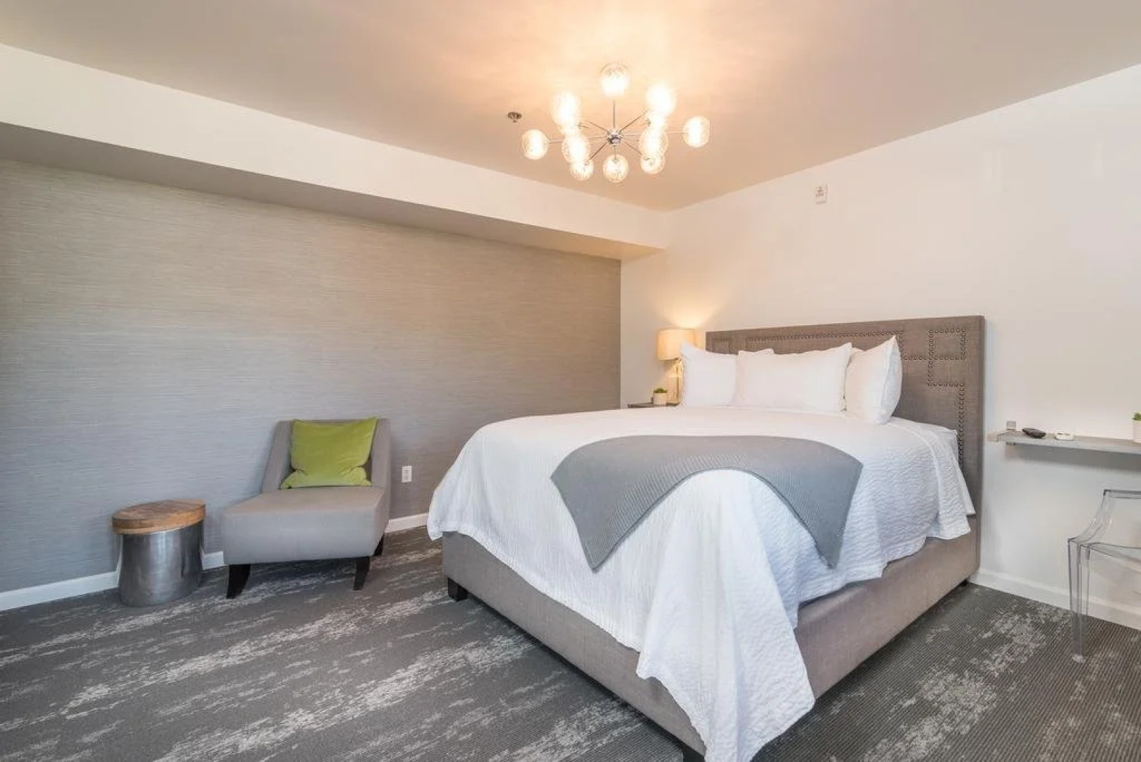 The Greens Hotel - Del Paso Blvd