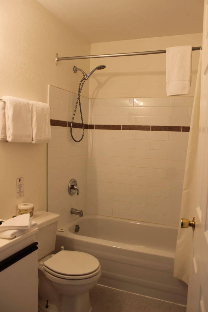 Backeddy Resort and Marina