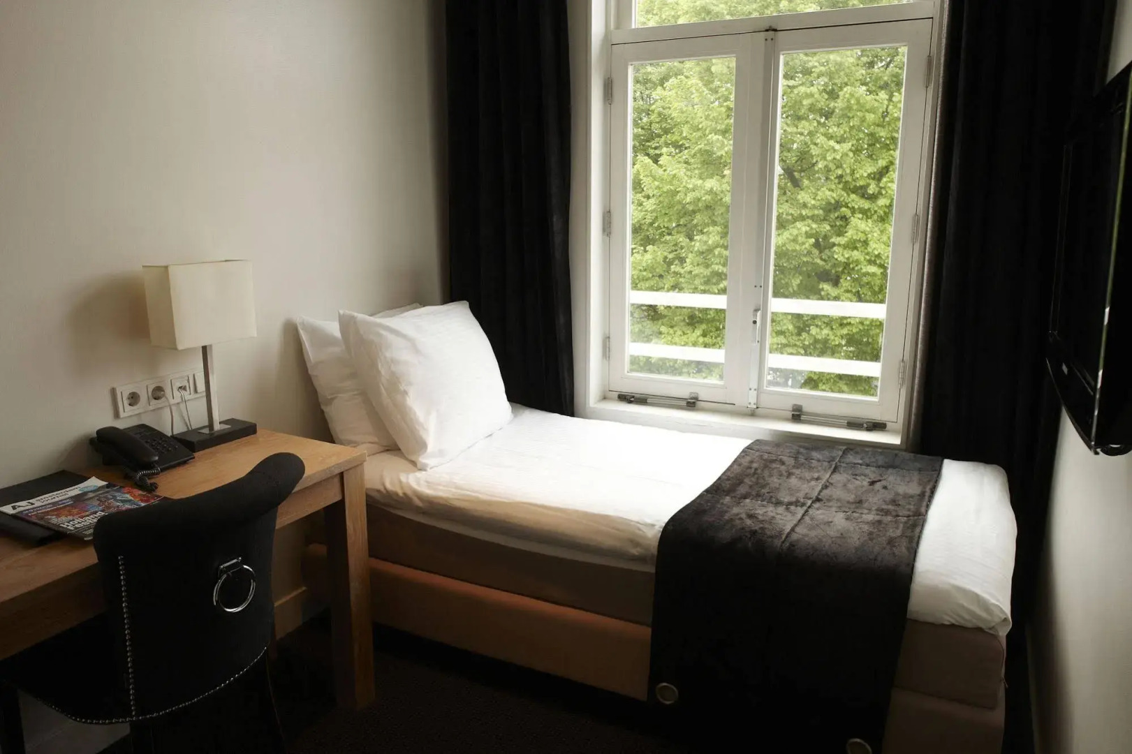 S&A Vondel Park Hotel