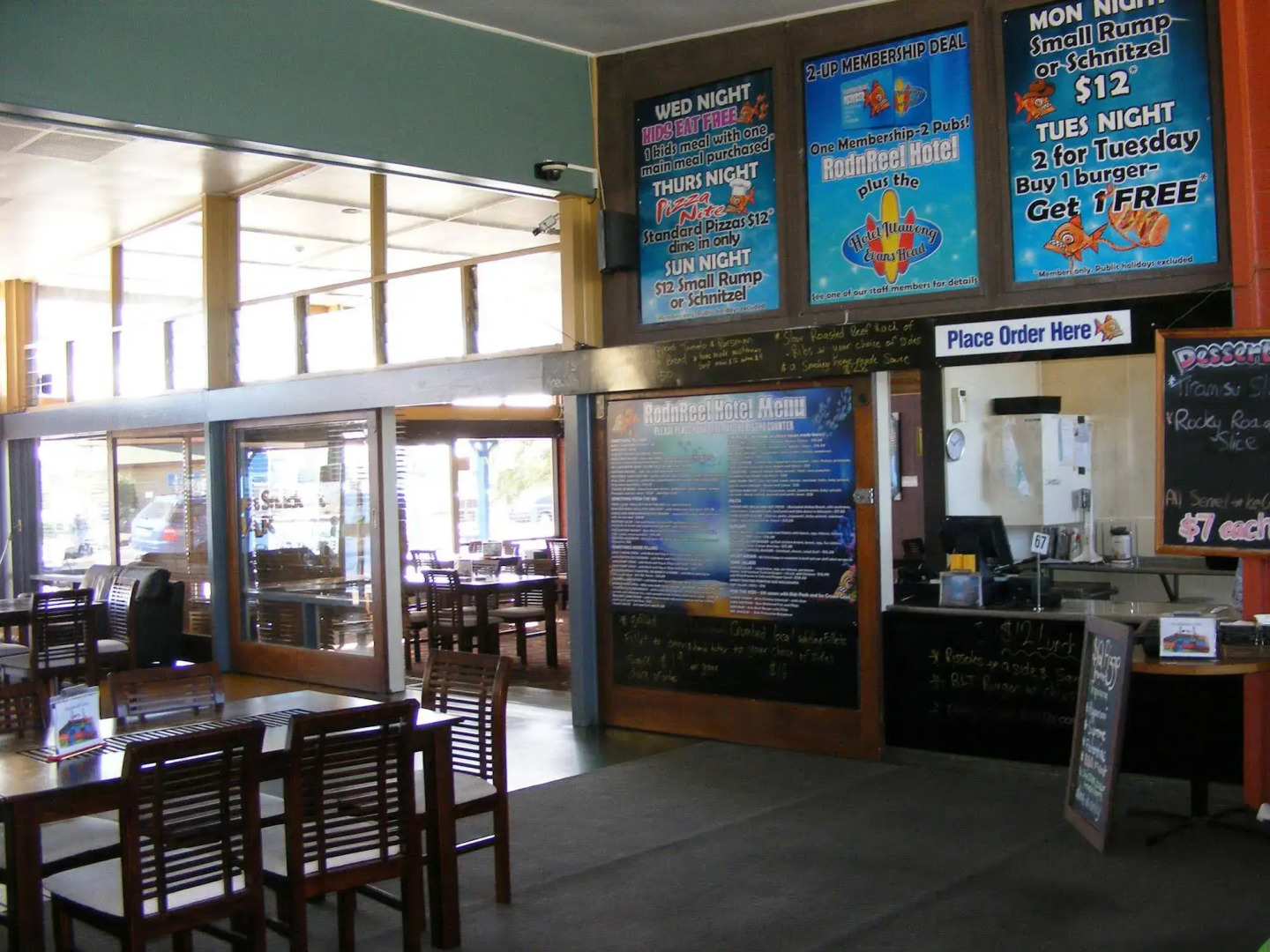 Rod 'N' Reel Hotel Motel Woodburn