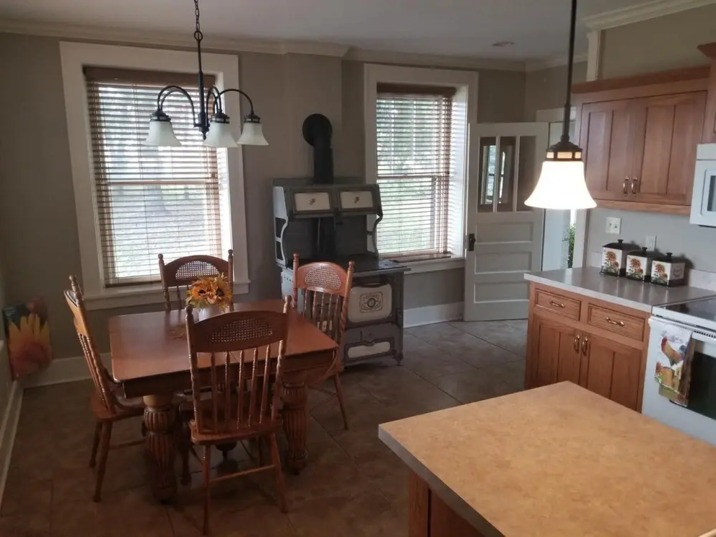 Mkr1599 Historic Rosencutter House