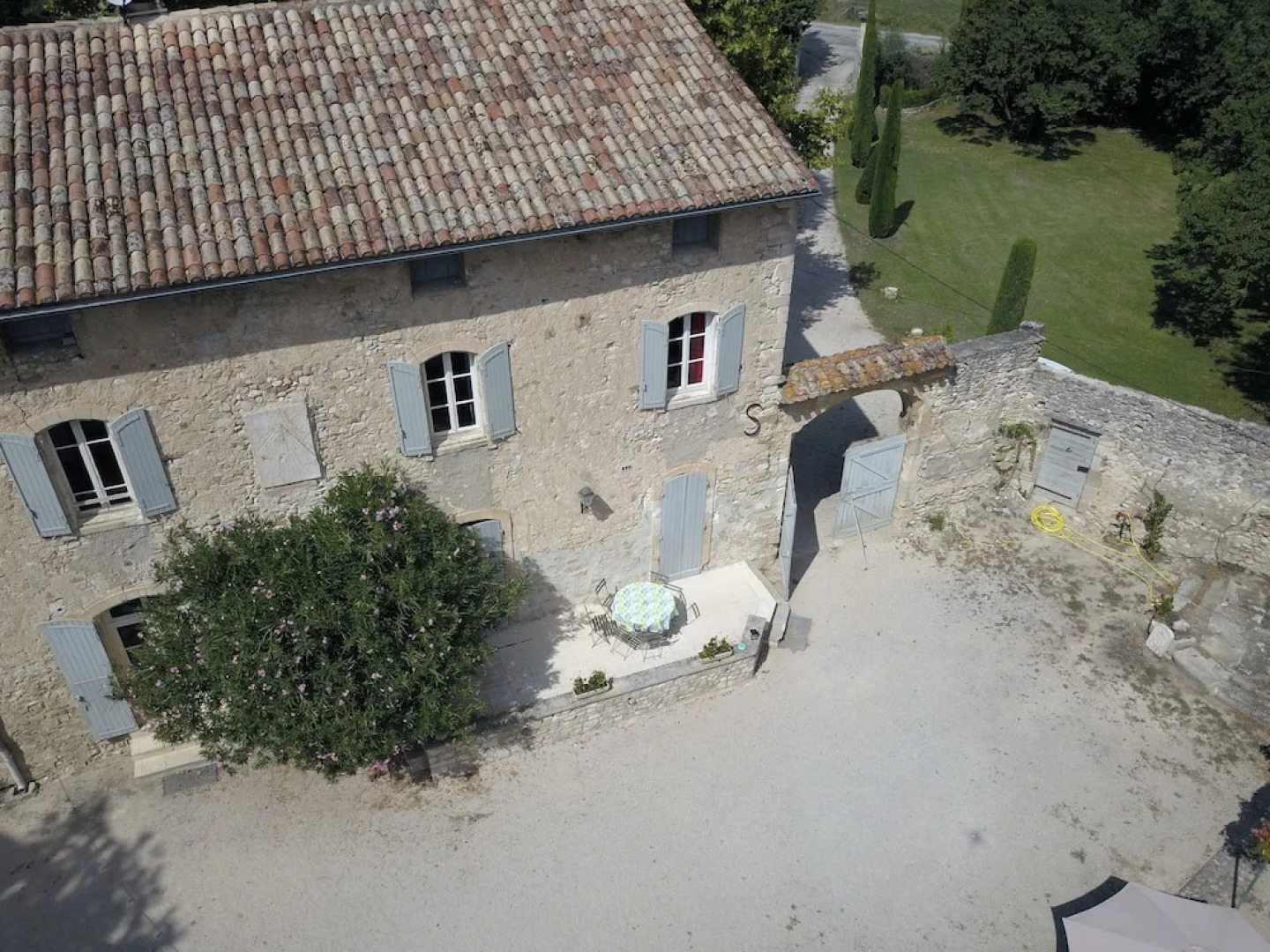 Grand Mas Pernes les Fontaine