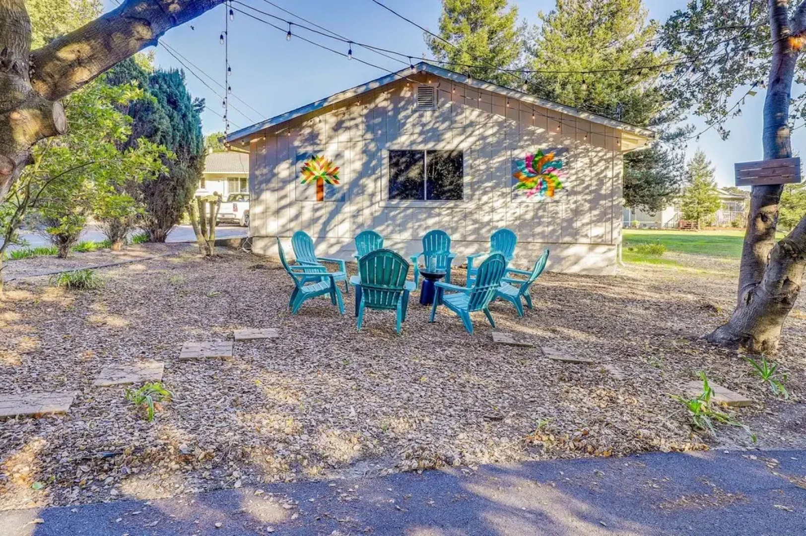 Charming Petaluma Cottage w/ Grill Near Wineries