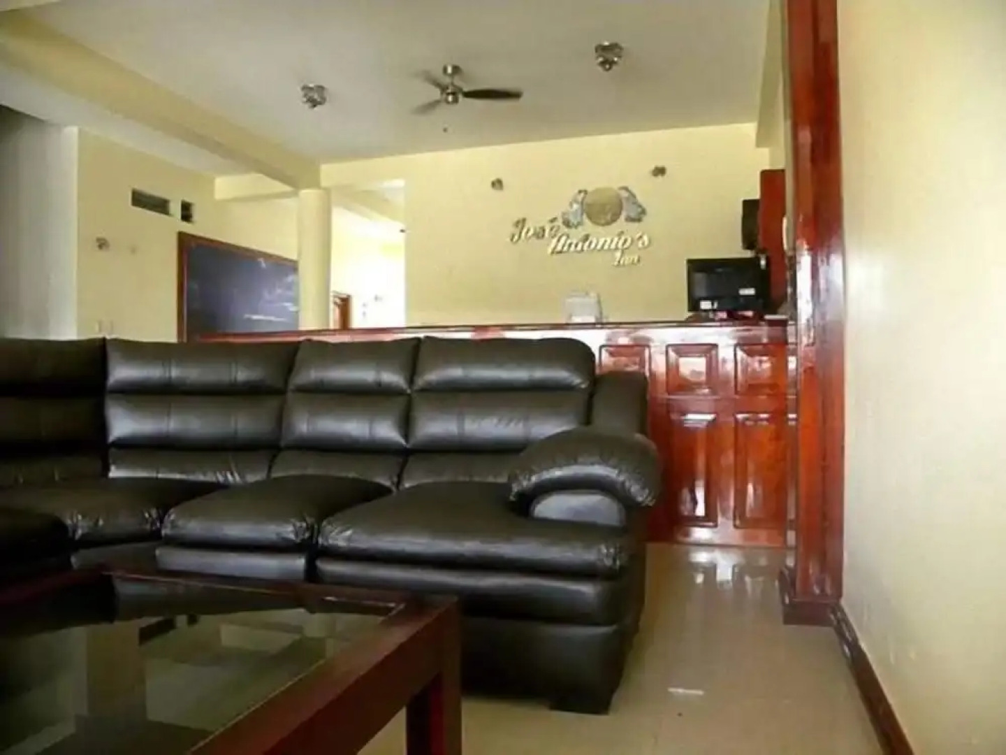 Hotel Jose Antonios Inn