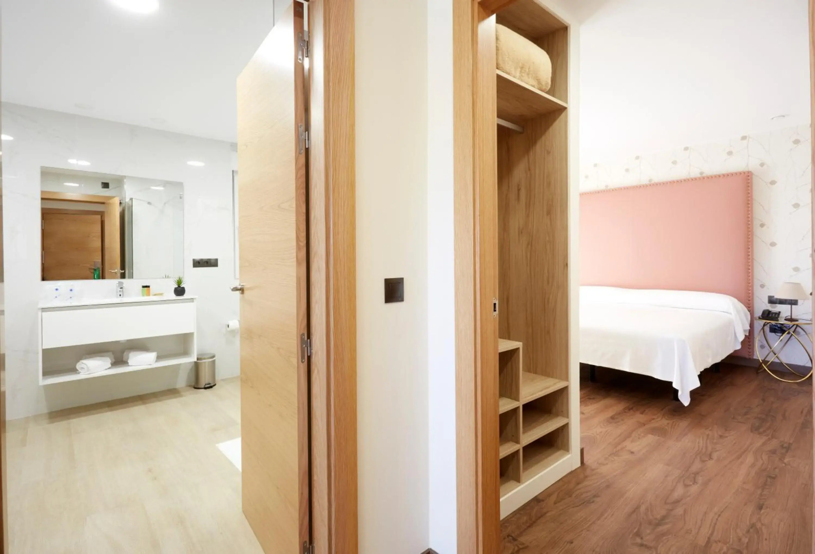 Hotel Arias Aeropuerto