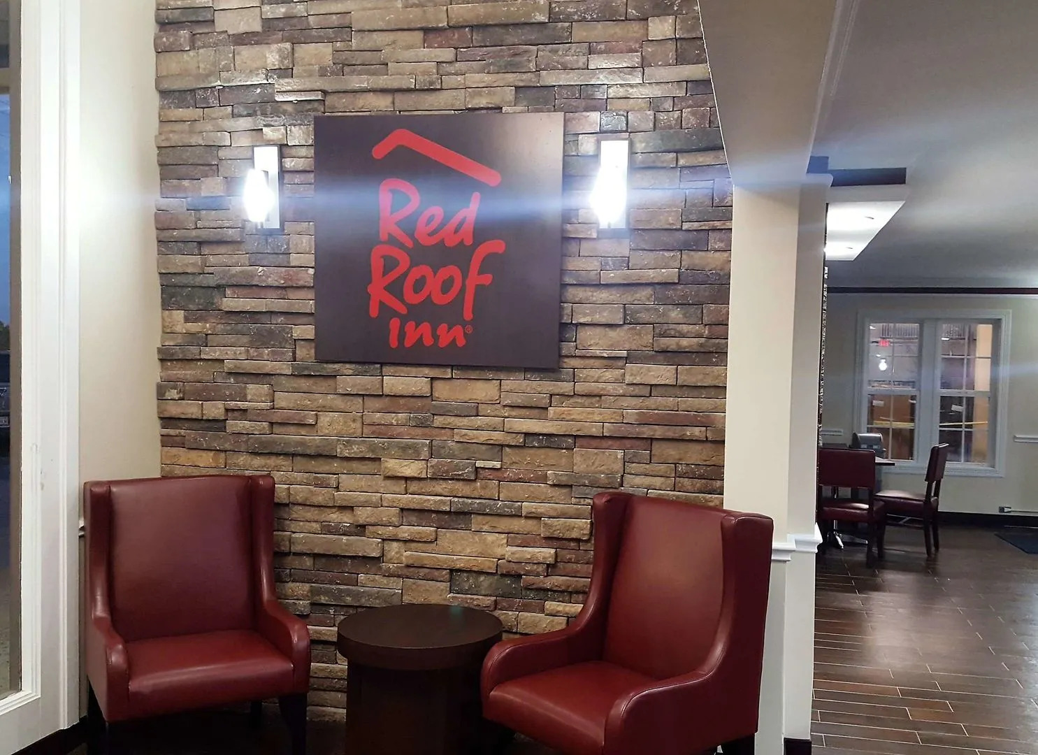 OYO Hotel Tulsa N Sheridan Rd & Airport