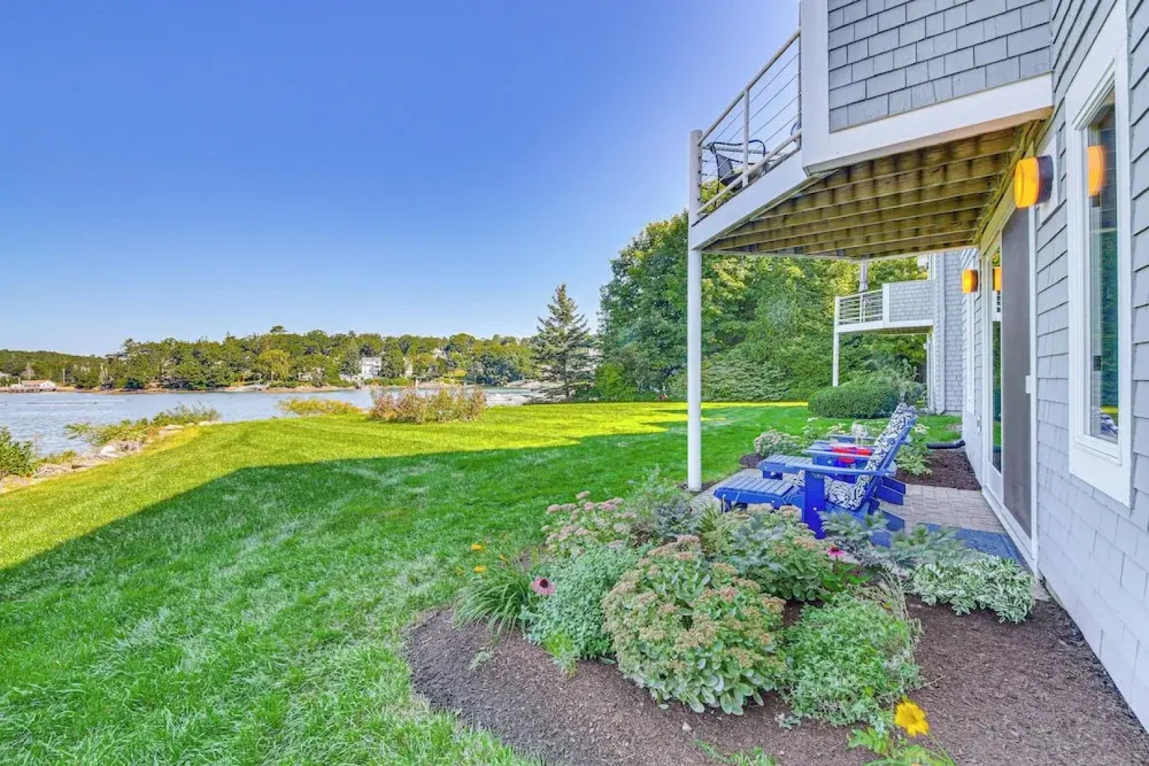Waterfront Condo: Walk to Downtown Boothbay Harbor