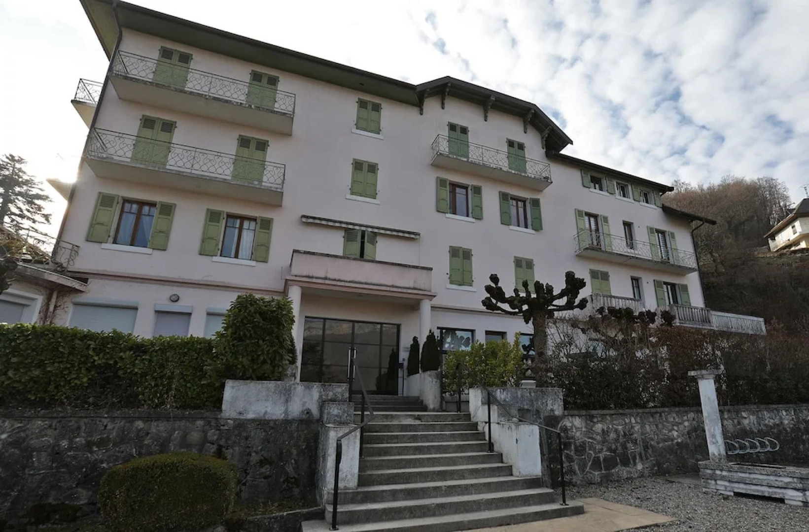 Charming 30m² studio close to the lake