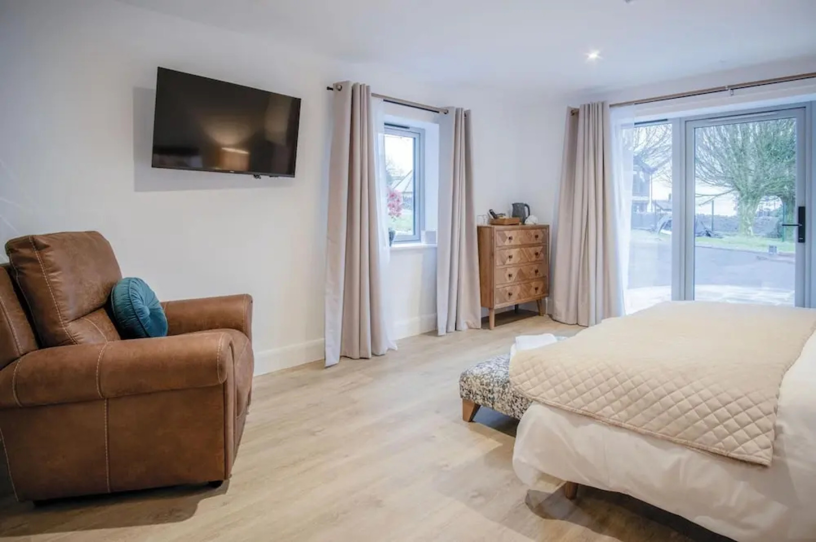 Room 1 - The Sleeping Giant - Pen Y Cae Inn