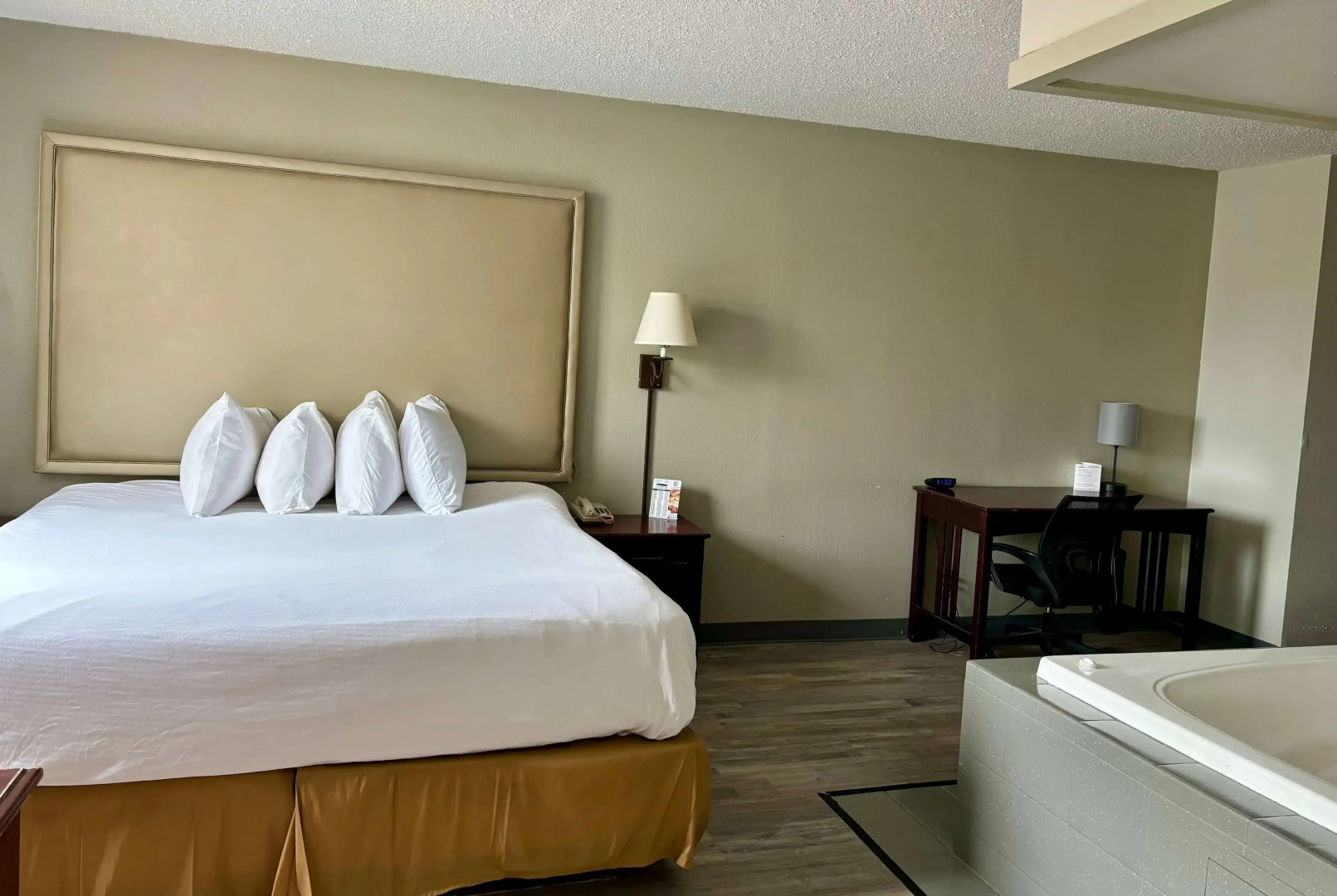 Baymont by Wyndham Keokuk