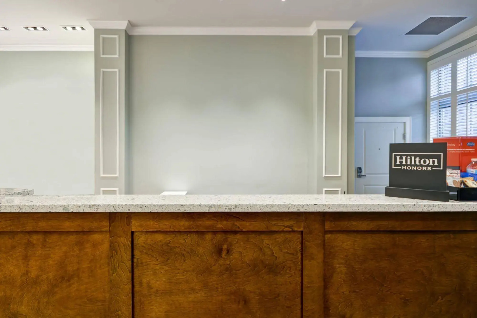 Hampton Inn & Suites Charleston Airport